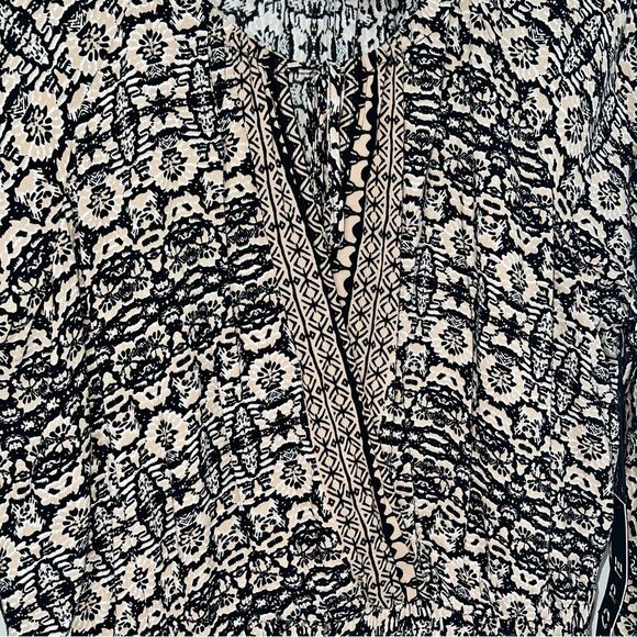 Urban Outfitters COPE Mini Long Sleeve Dress w/Black/Beige/ White Abstract Print - Picture 5 of 11